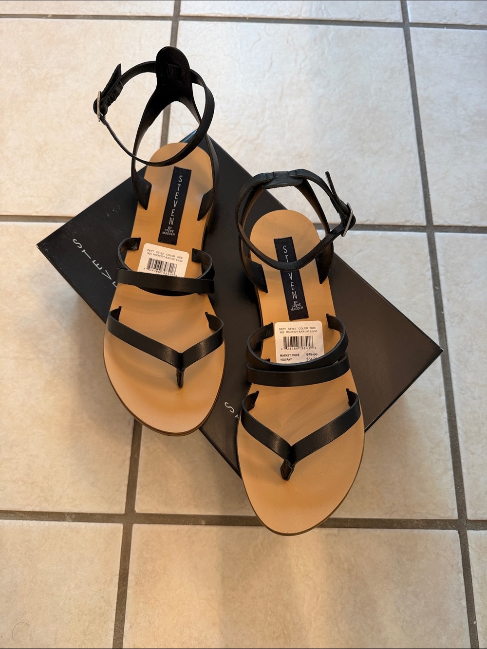 Steve Madden Black Strappy Toe-Loop Ankle Strap Sandals